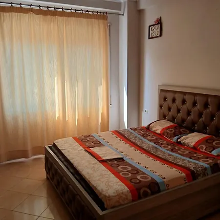 Denada * Durrës